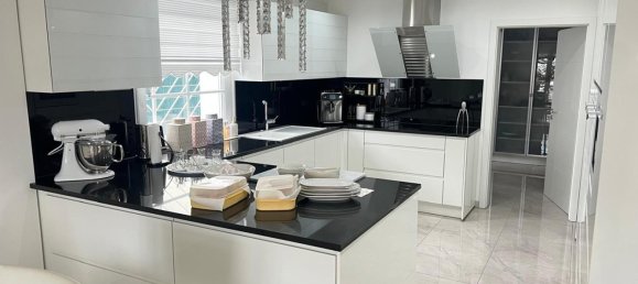 Casa de 7 habitaciónes en Herne, Germany No. 229990 9