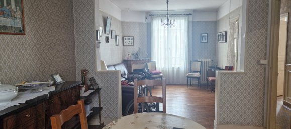 3 bedrooms House in Livry-Gargan, France No. 181455 2