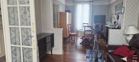 3 bedrooms House in Livry-Gargan, France No. 181455 4