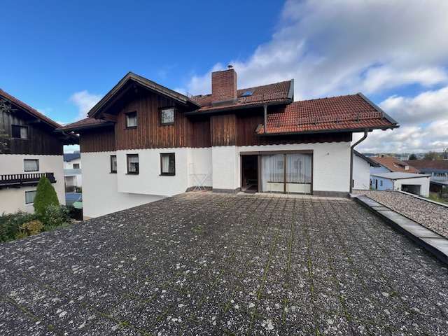 3 bedrooms House in Regen, Germany No. 70368