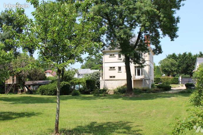 Вилла с 5 спальнями в Венье, Франция № 303442