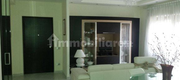 Apartamento T2 em Cisterna di Latina, Italy N.º 255637 2