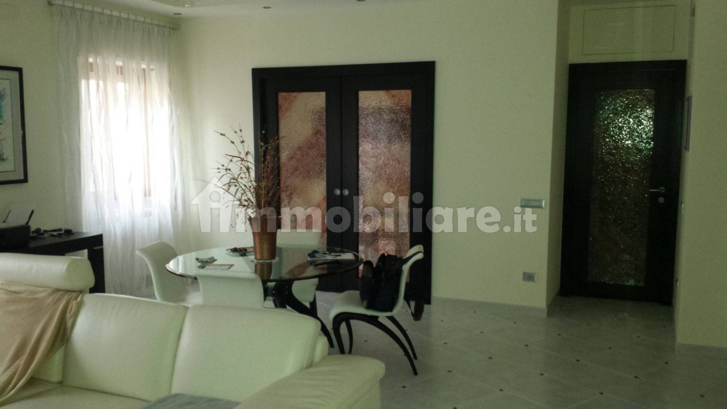 Apartamento T2 em Cisterna di Latina, Italy N.º 255637