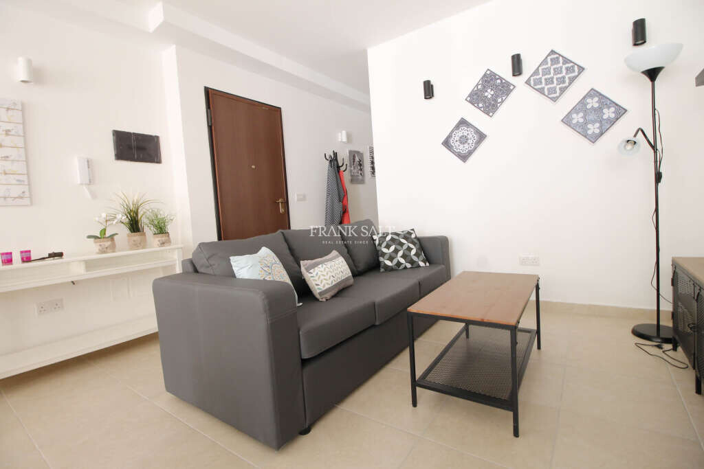 2 bedrooms Apartment in Sliema, Malta No. 9630