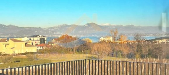 3 rooms Penthouse in Peschiera del Garda, Italy No. 23559 8