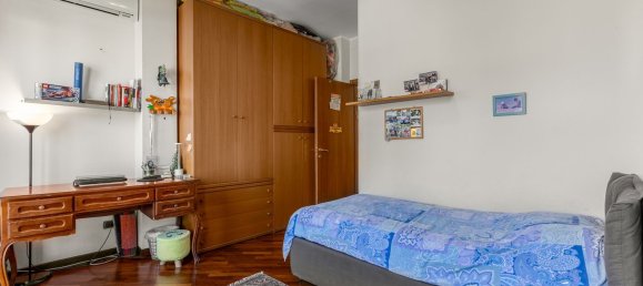 3 Schlafzimmer Wohnung in Milan, Italy, Nr. 360751 16