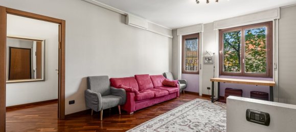 3 Schlafzimmer Wohnung in Milan, Italy, Nr. 360751 3