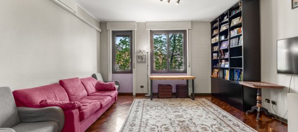 3 Schlafzimmer Wohnung in Milan, Italy, Nr. 360751 2