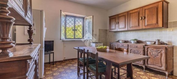 4 bedrooms Villa in Cerveteri, Italy No. 370278 19