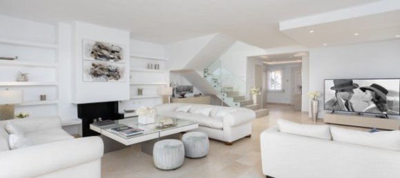 3 bedrooms Penthouse in Marbella, Spain No. 88830 4