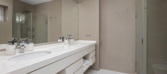 3 bedrooms Penthouse in Marbella, Spain No. 88830 28