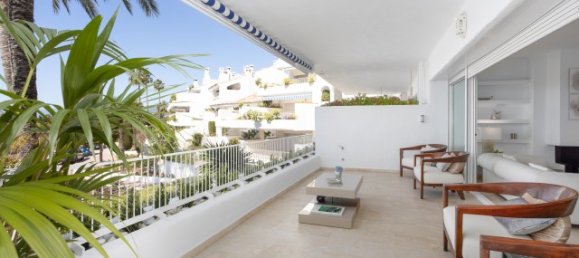 3 bedrooms Penthouse in Marbella, Spain No. 88830 2