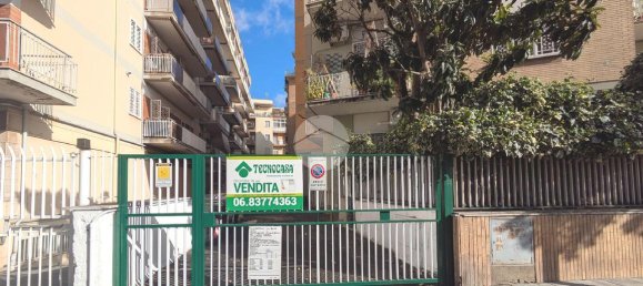 1-salle Garage à Ciampino, Italy No. 15530 8