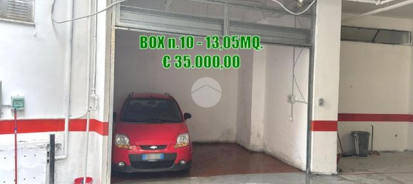 1-salle Garage à Ciampino, Italy No. 15530 10