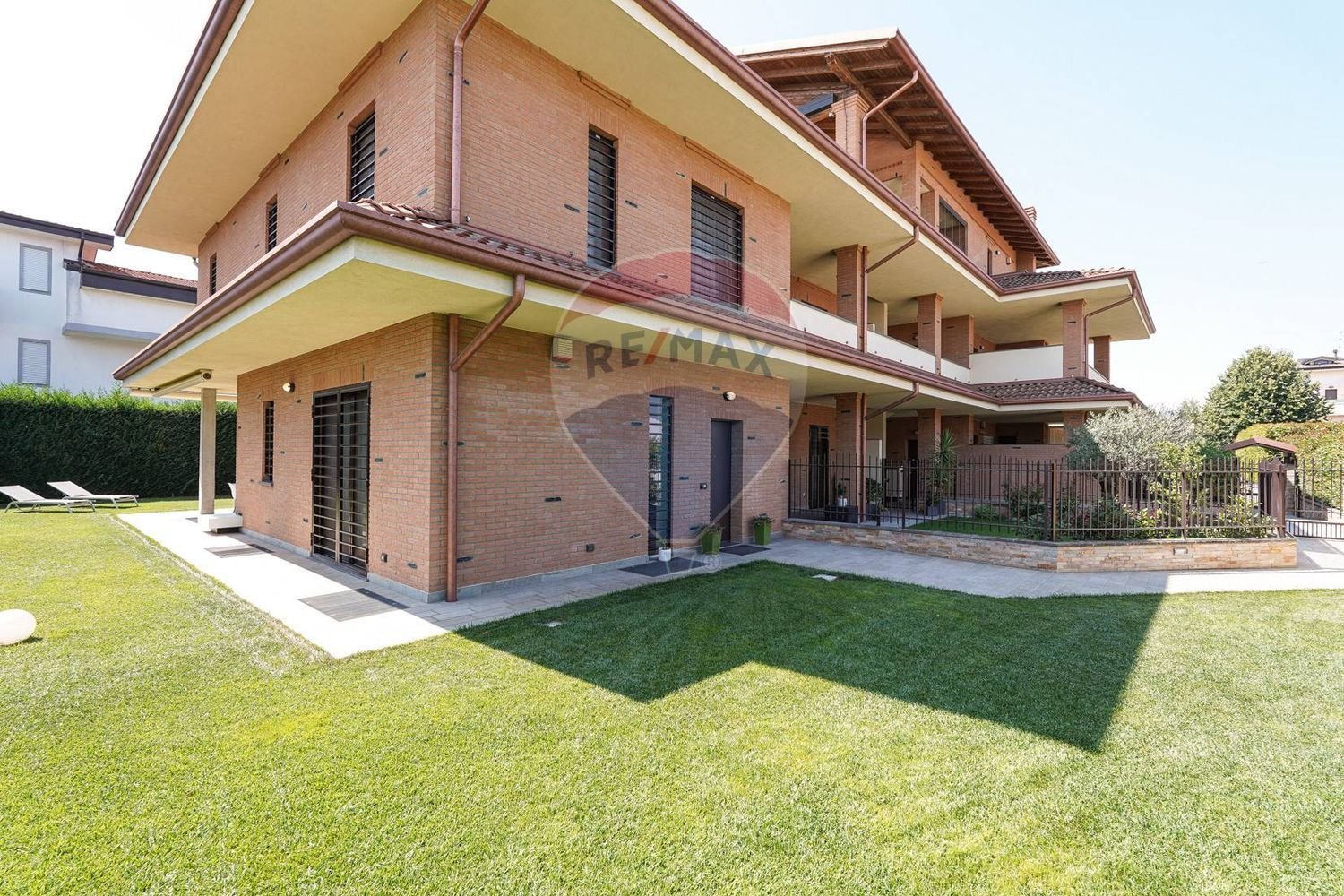 4 غرف نوم فيلا في Cambiago, Italy رقم 366954