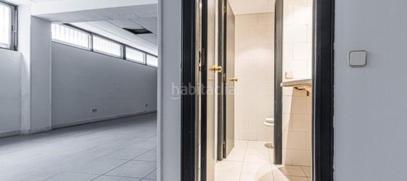 Коммерческая недвижимость 176м² в Мадрид, Испания № 116739 4