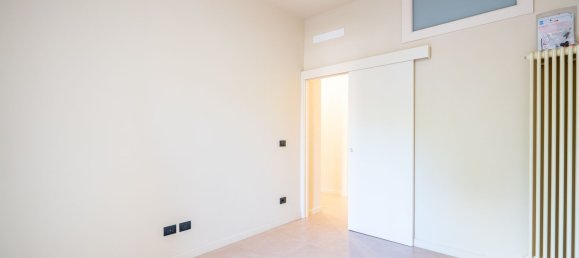 3 chambres Appartement à Turin, Italy No. 379363 36
