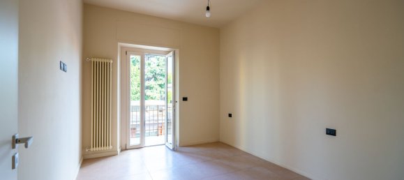 3 chambres Appartement à Turin, Italy No. 379363 10