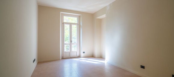 3 chambres Appartement à Turin, Italy No. 379363 23