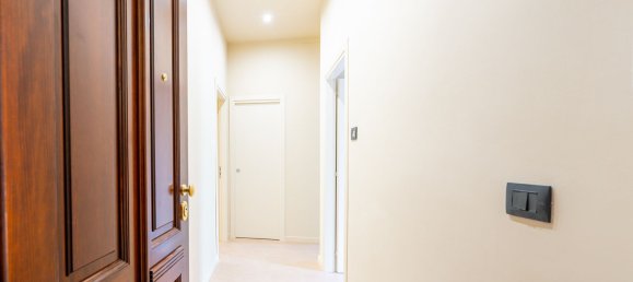 3 chambres Appartement à Turin, Italy No. 379363 7