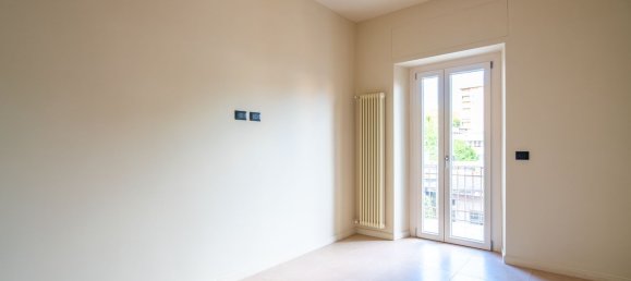 3 chambres Appartement à Turin, Italy No. 379363 19