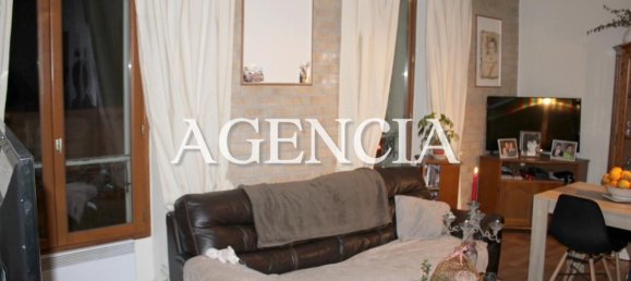 1 bedroom Apartment in Fontenay-Tresigny, France No. 181159 2