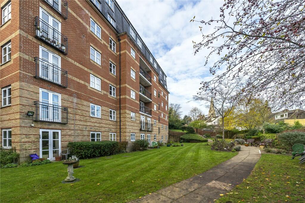 2 bedrooms Apartment in London, United Kingdom No. 14229