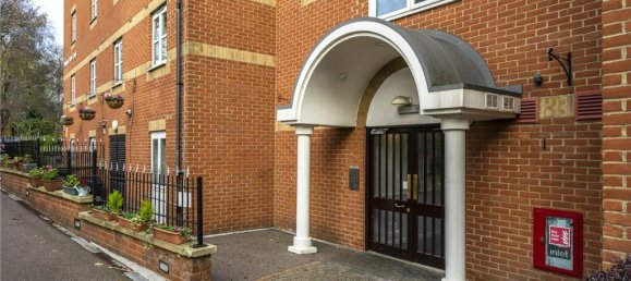 2 bedrooms Apartment in London, United Kingdom No. 14229 27