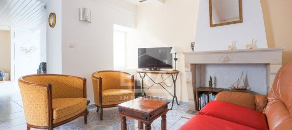 Дом с 4 спальнями в Ла-Рошель, Франция № 98273 2