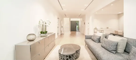 5 bedrooms Villa in Meadows, UAE No. 105909 3