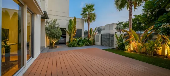 5 bedrooms Villa in Meadows, UAE No. 105909 20