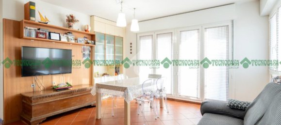 3 Schlafzimmer Penthouse in Valsamoggia, Italy, Nr. 52343 17