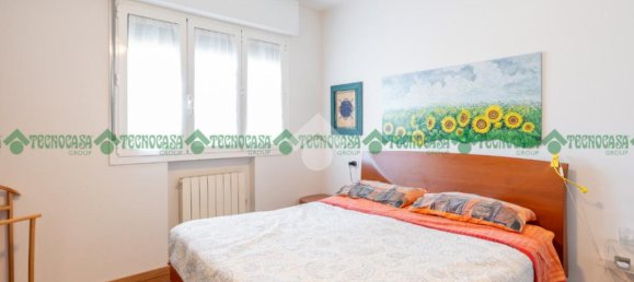 3 Schlafzimmer Penthouse in Valsamoggia, Italy, Nr. 52343 36