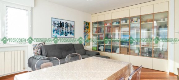 3 Schlafzimmer Penthouse in Valsamoggia, Italy, Nr. 52343 24