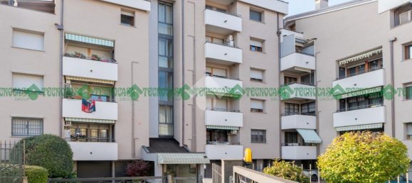 3 Schlafzimmer Penthouse in Valsamoggia, Italy, Nr. 52343 79