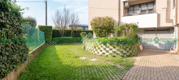 3 Schlafzimmer Penthouse in Valsamoggia, Italy, Nr. 52343 90