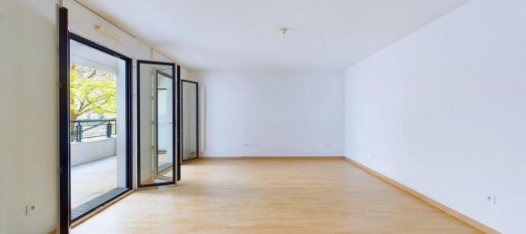 1 chambre Appartement à Suresnes, France No. 164800 6