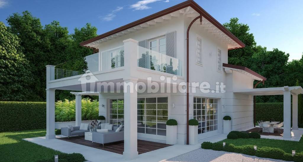 5 bedrooms Villa in Forte dei Marmi, Italy No. 129551