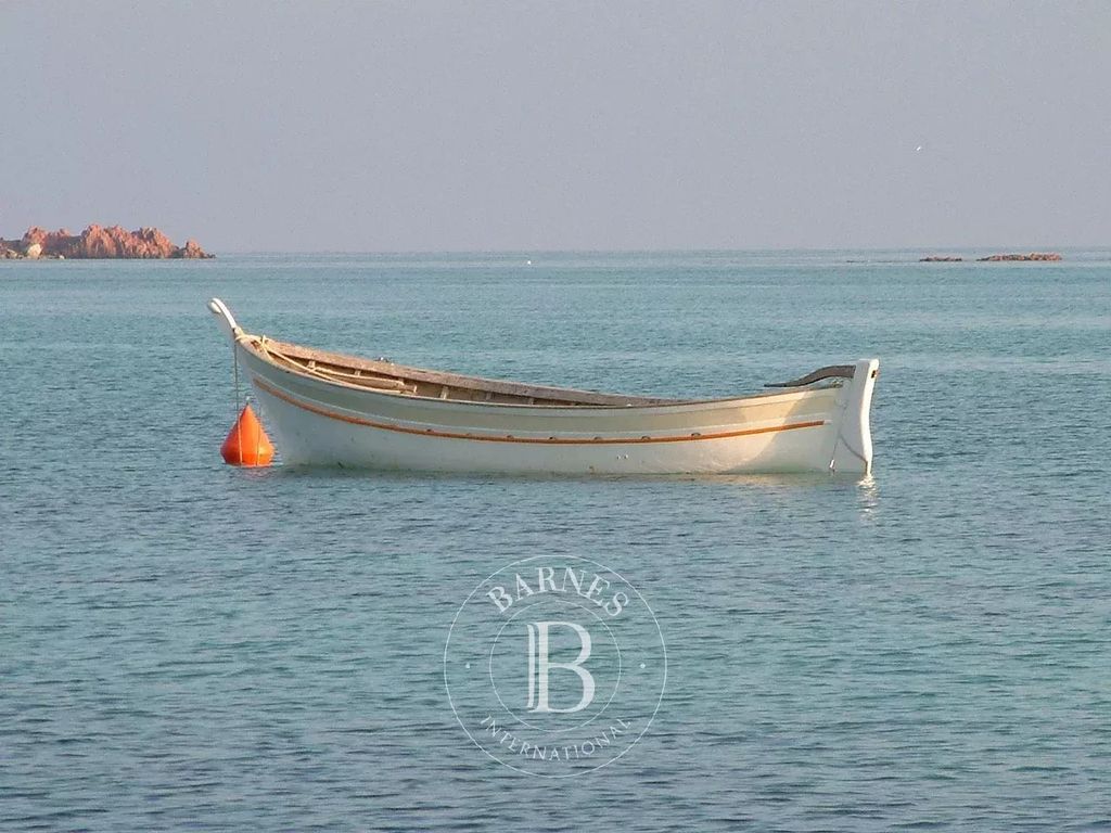 2059m² Land in Zonza, France No. 65847