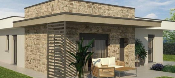 4 rooms Villa in Calcinate, Italy No. 73236 4