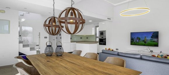 3 bedrooms Villa in Guardamar del Segura, Spain No. 177103 5