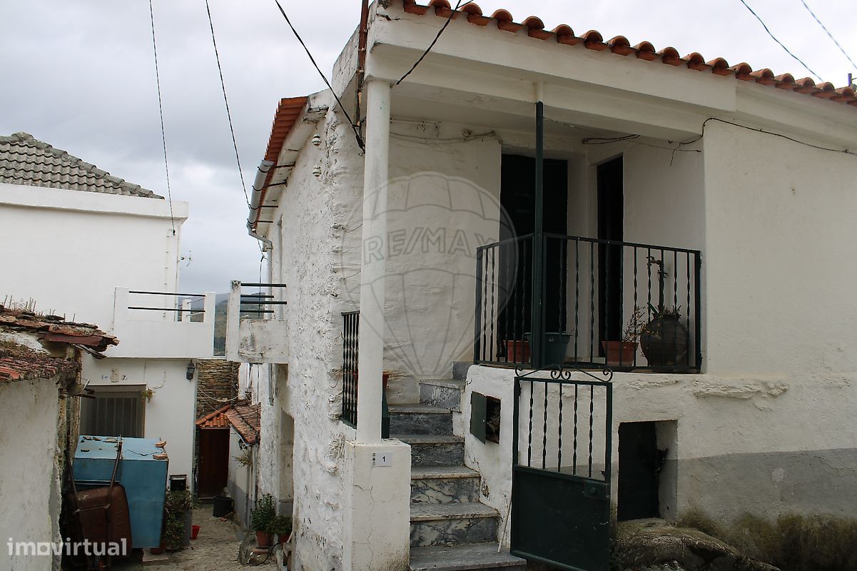 3 Schlafzimmer Haus in Alijo, Portugal, Nr. 188514