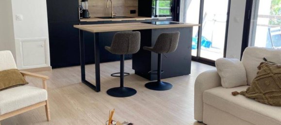 2 bedrooms Apartment in Marseille, France No. 361681 2