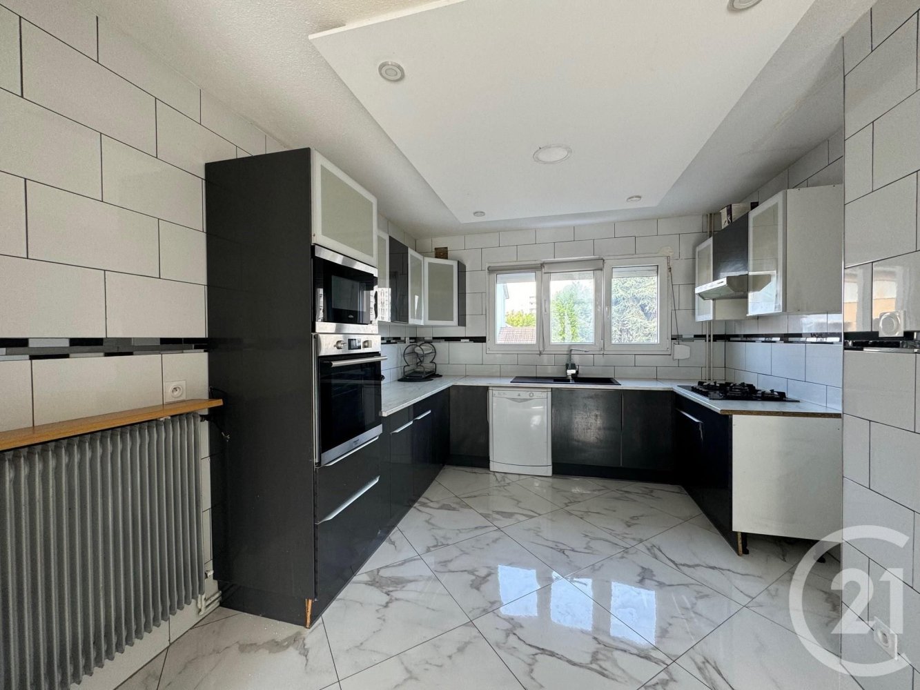 4 chambres Châteaux à Hœnheim, France No. 244354