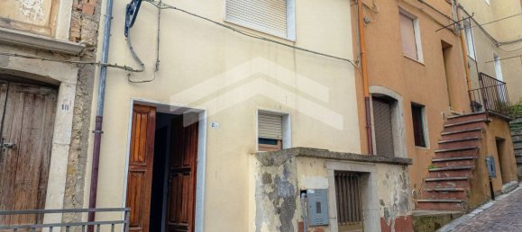 60m² Building in Castelbottaccio, Italy No. 276114 17