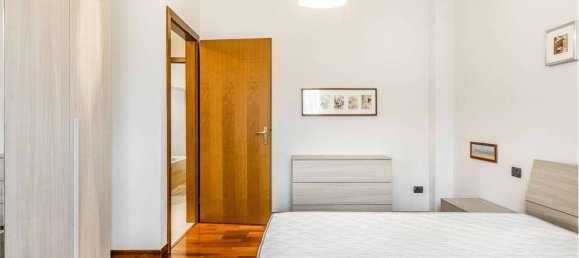 Квартира с 2 спальнями в Ро, Италия № 259566 11