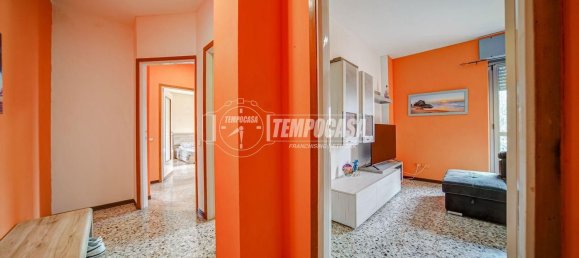 3 bedrooms Apartment in Somma Lombardo, Italy No. 365561 3