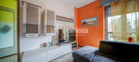 3 Schlafzimmer Wohnung in Somma Lombardo, Italy, Nr. 365561 21