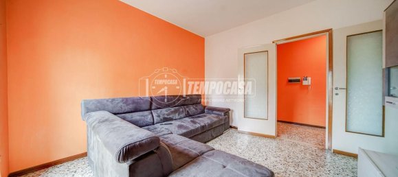 3 bedrooms Apartment in Somma Lombardo, Italy No. 365561 5