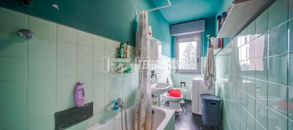 3 bedrooms Apartment in Somma Lombardo, Italy No. 365561 10